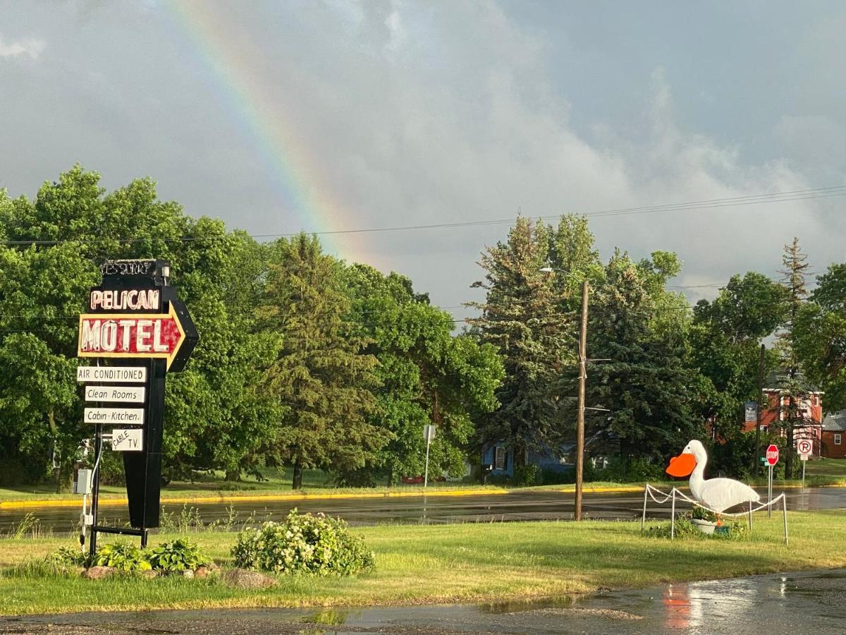 Pelican Motel Pelican Rapids Zewnętrze zdjęcie